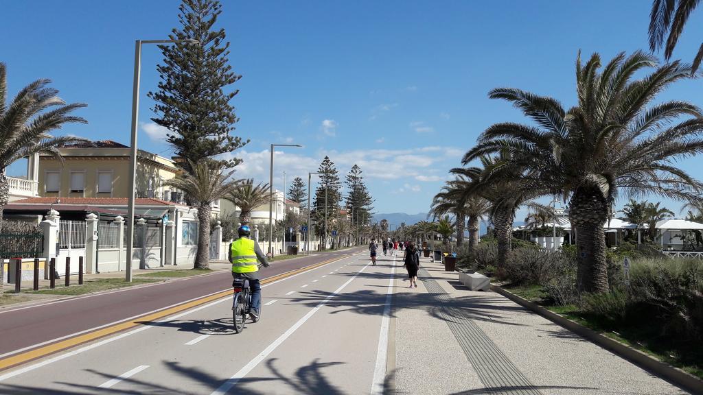 ### Appartamenti Sulla Spiaggia Al Poetto ### Cagliari Bagian luar foto